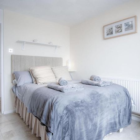Captains Walk - 4 Bedroom Apartment - Saundersfoot Eksteriør bilde