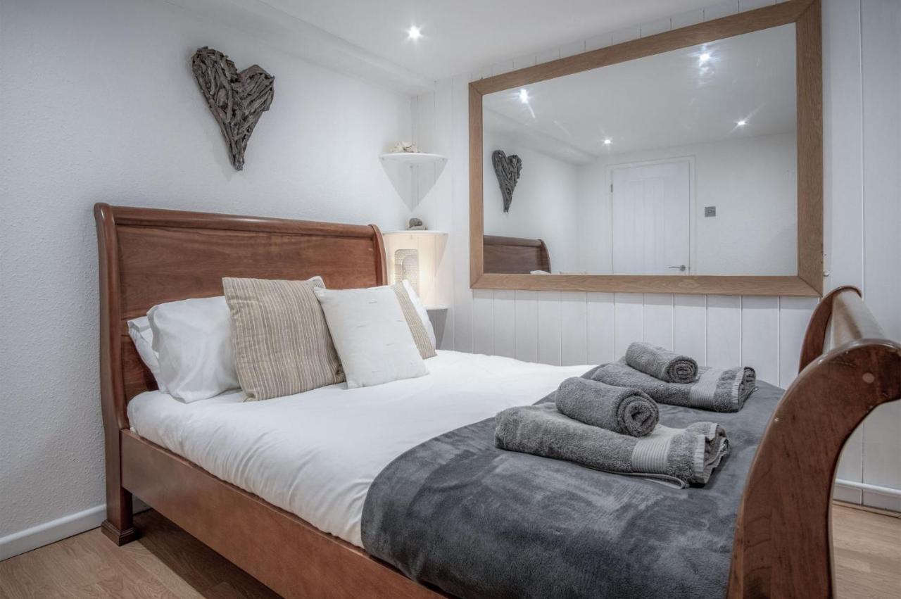 Captains Walk - 4 Bedroom Apartment - Saundersfoot Eksteriør bilde