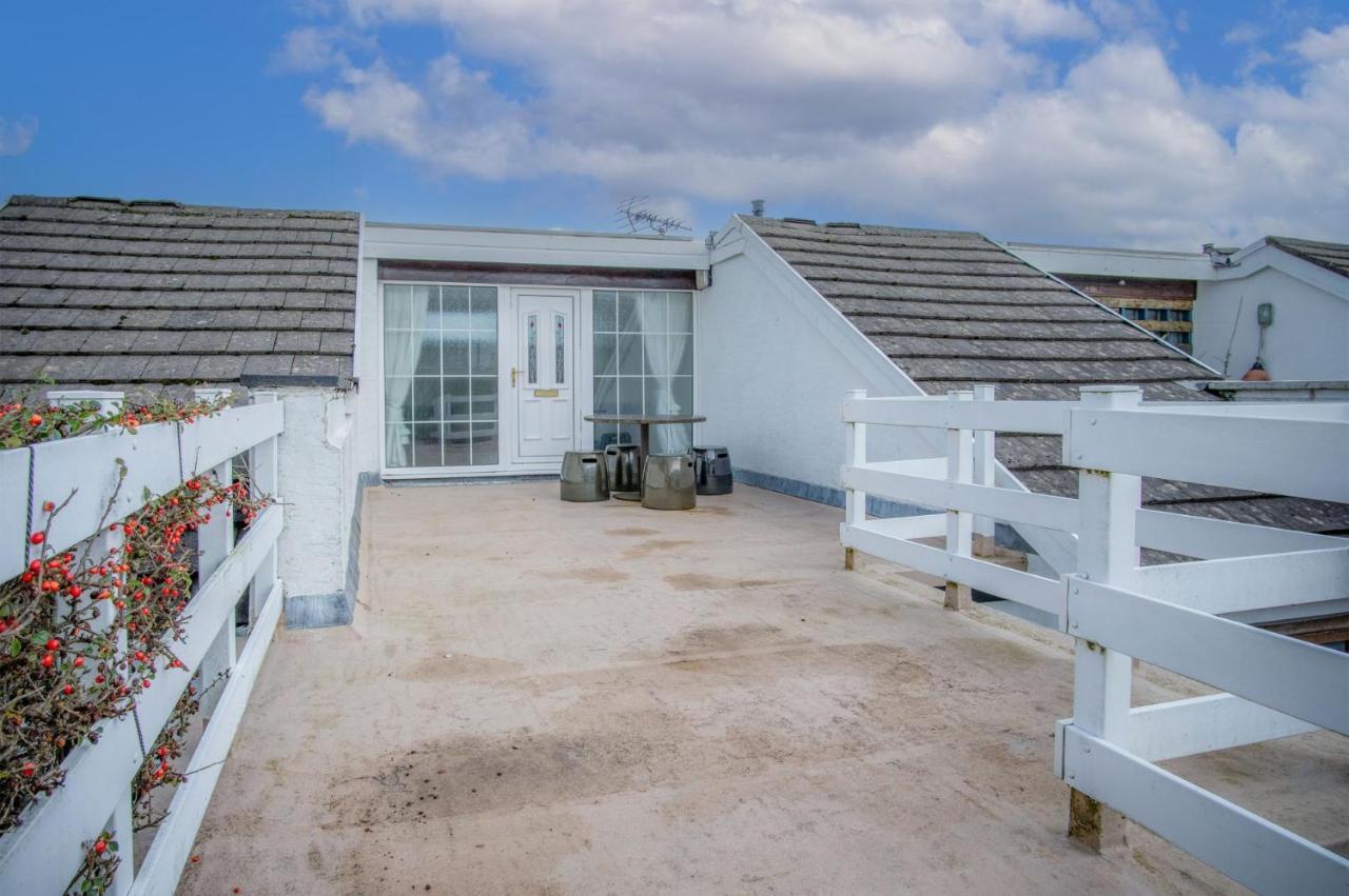 Captains Walk - 4 Bedroom Apartment - Saundersfoot Eksteriør bilde